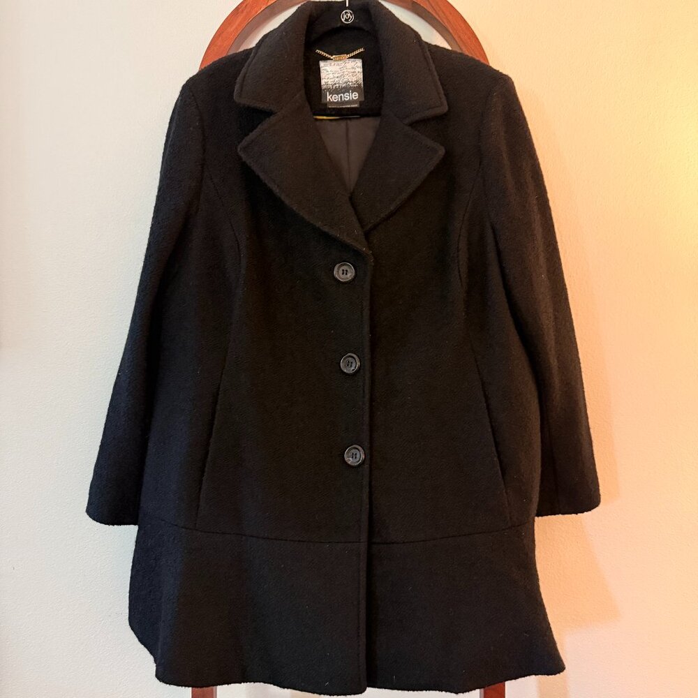Kensie wool blend ruffle bottom coat - Size 2X - black